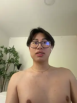 Snapshot of SrLuis18 chatting on 06/12/26, 09:46 SrLuis18 online show from 06/12/26, 09:46