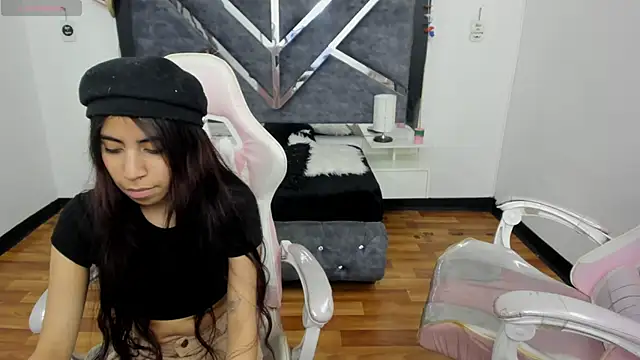 iam sofiia online show from 03/17/25, 09:02