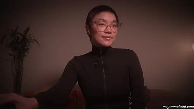 Snapshot of meganmei666 chatting on 02/17/26, 02:52 meganmei666 online show from 02/17/26, 02:52