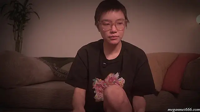 Snapshot of meganmei666 chatting on 02/24/26, 03:04 meganmei666 online show from 02/24/26, 03:04