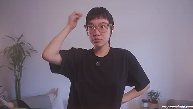 meganmei666 online show from 04/14/26, 06:03