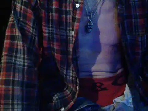 Snapshot of mrdemoncrowly chatting on 12/12/24, 06:36 mrdemoncrowly online show from 12/12/24, 06:36