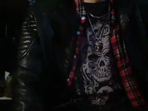 Snapshot of mrdemoncrowly chatting on 12/19/24, 03:40 mrdemoncrowly online show from 12/19/24, 03:40