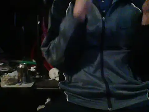 Snapshot of mrdemoncrowly chatting on 12/24/24, 04:11 mrdemoncrowly online show from 12/24/24, 04:11