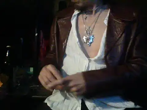 Snapshot of mrdemoncrowly chatting on 01/12/25, 02:35 mrdemoncrowly online show from 01/12/25, 02:35