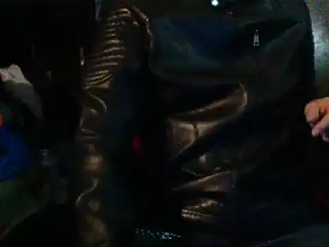 Snapshot of mrdemoncrowly chatting on 01/23/25, 08:36 mrdemoncrowly online show from 01/23/25, 08:36