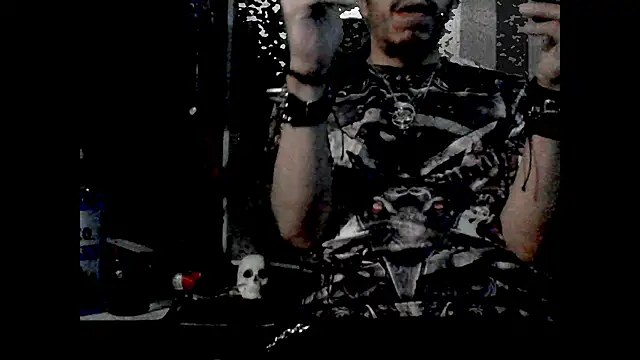 Snapshot of mrdemoncrowly chatting on 01/30/25, 03:55 mrdemoncrowly online show from 01/30/25, 03:55