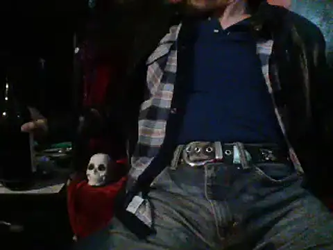 Snapshot of mrdemoncrowly chatting on 02/01/25, 08:29 mrdemoncrowly online show from 02/01/25, 08:29