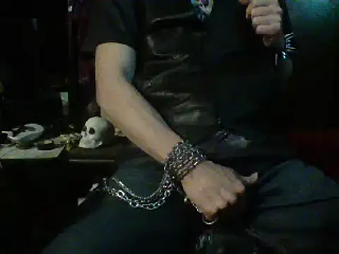 Snapshot of mrdemoncrowly chatting on 02/06/25, 08:29 mrdemoncrowly online show from 02/06/25, 08:29