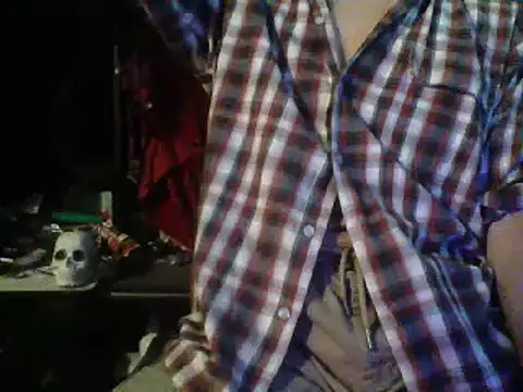 Snapshot of mrdemoncrowly chatting on 03/11/25, 04:43 mrdemoncrowly online show from 03/11/25, 04:43