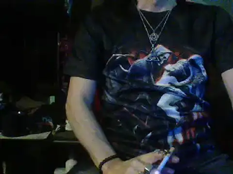 Snapshot of mrdemoncrowly chatting on 03/13/25, 04:16 mrdemoncrowly online show from 03/13/25, 04:16