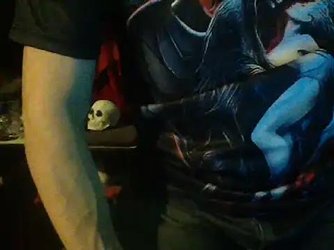 Snapshot of mrdemoncrowly chatting on 03/13/25, 11:41 mrdemoncrowly online show from 03/13/25, 11:41