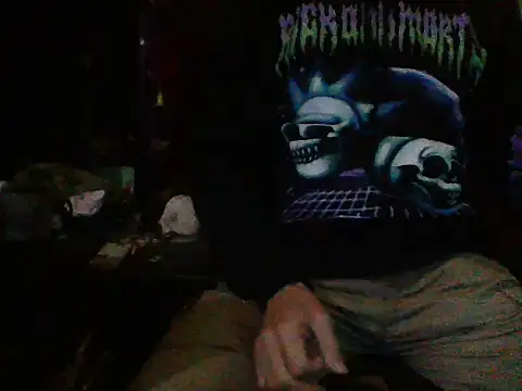 Snapshot of mrdemoncrowly chatting on 09/23/25, 04:37 mrdemoncrowly online show from 09/23/25, 04:37