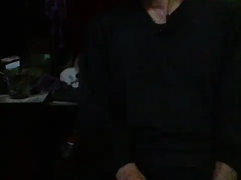 Snapshot of mrdemoncrowly chatting on 10/10/25, 04:00 mrdemoncrowly online show from 10/10/25, 04:00