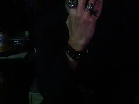 Snapshot of mrdemoncrowly chatting on 10/19/25, 02:01 mrdemoncrowly online show from 10/19/25, 02:01