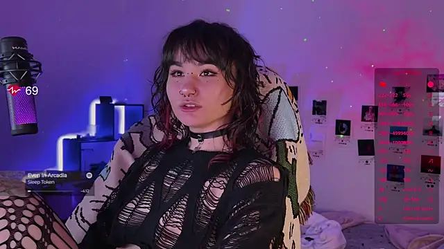 deadlysweet online show from 11/01/25, 12:01