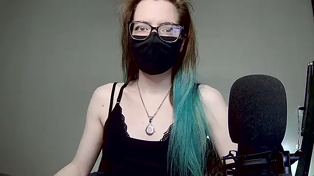 amber candyfloss online show from 02/05/25, 10:44