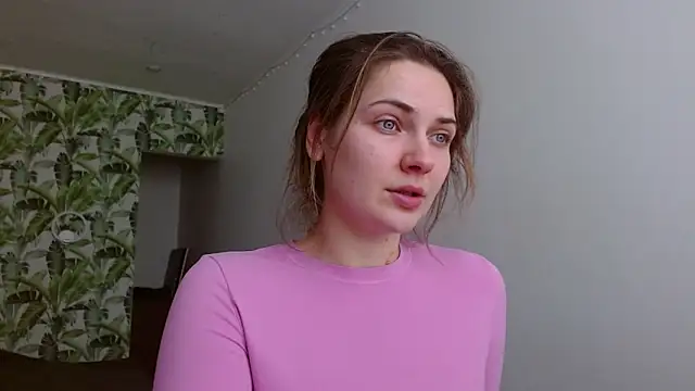 Olivia shine online show from 02/09/26, 07:12