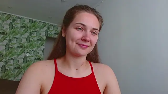 Snapshot of Olivia_shine chatting on 07/05/26, 04:19 Olivia shine online show from 07/05/26, 04:19