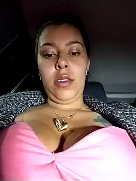 Emily Wane online show from 12/11/24, 12:23