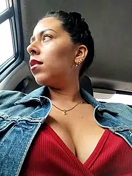 Emily Wane online show from 11/03/25, 03:13