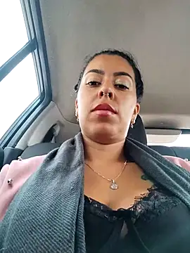 Emily Wane online show from 11/17/25, 04:35