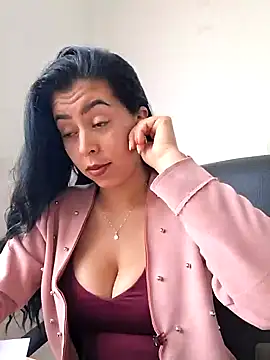 Snapshot of Emily_Wane chatting on 06/03/26, 06:13 Emily Wane online show from 06/03/26, 06:13
