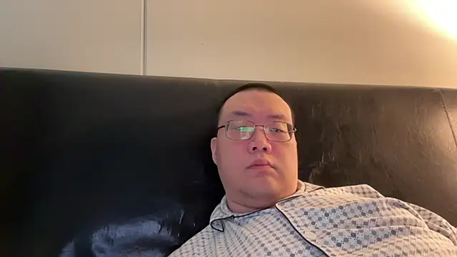 Snapshot of slaveasianboy chatting on 02/03/25, 08:35 slaveasianboy online show from 02/03/25, 08:35