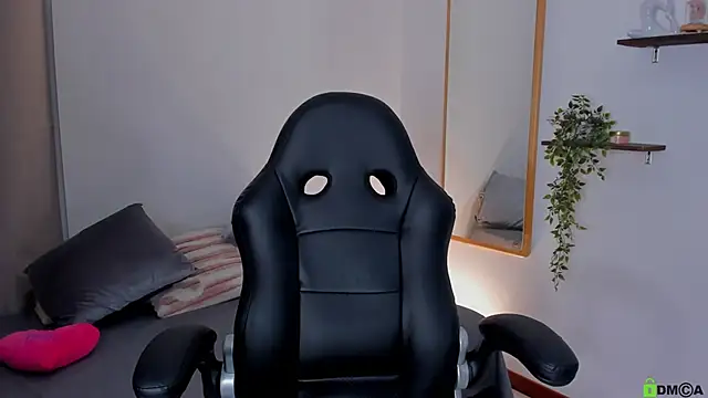 april  stone online show from 02/04/26, 11:31