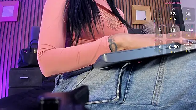 MeganFoxxi  online show from 06/10/26, 08:52
