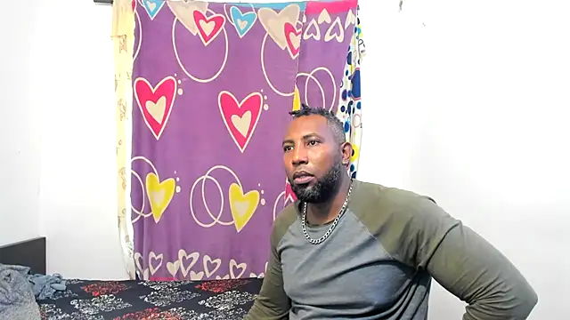 Snapshot of 1mateobigcook chatting on 11/07/25, 03:23 1mateobigcook online show from 11/07/25, 03:23