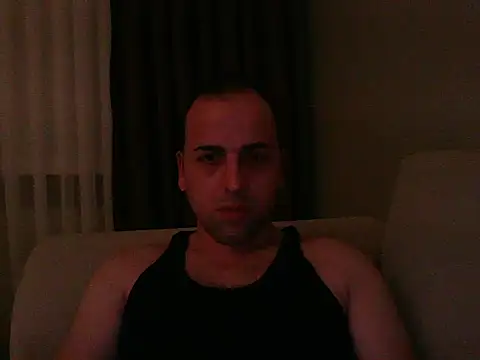 Snapshot of Yldrmm_9553 chatting on 06/05/26, 09:42 Yldrmm 9553 online show from 06/05/26, 09:42