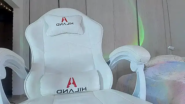 ice pixie online show from 03/16/25, 05:17