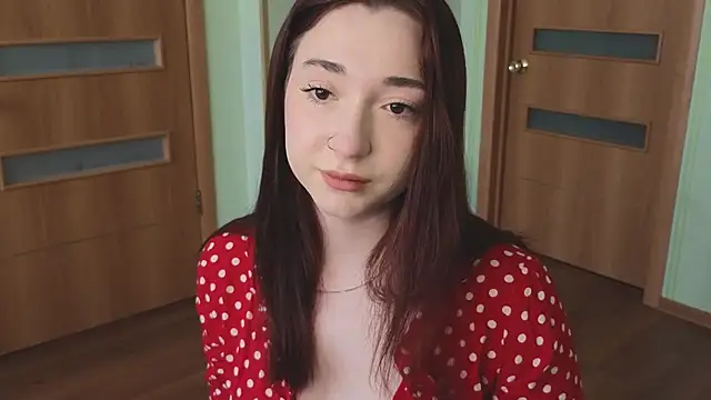 YasmineWest online show from 02/05/25, 08:11