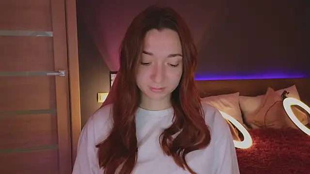 YasmineWest online show from 09/11/25, 01:39