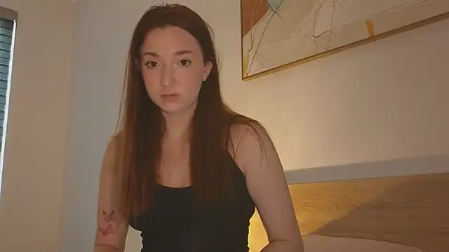Snapshot of YasmineWest chatting on 04/07/26, 12:22 YasmineWest online show from 04/07/26, 12:22
