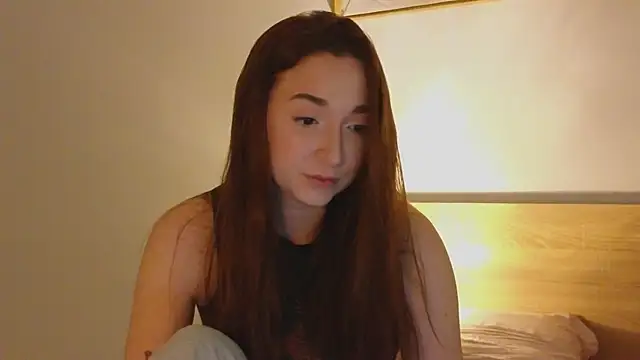 Snapshot of YasmineWest chatting on 04/07/26, 05:35 YasmineWest online show from 04/07/26, 05:35