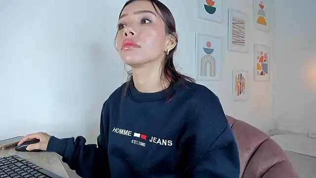 amysc online show from 03/18/25, 01:53