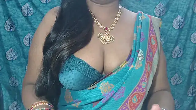 Sophia your online show from 03/12/25, 04:02