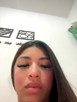 Snapshot of furacaozinho_ooo chatting on 11/03/25, 10:27 furacaozinho ooo online show from 11/03/25, 10:27