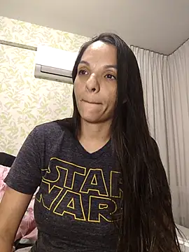 samilux5 online show from 02/18/25, 03:31