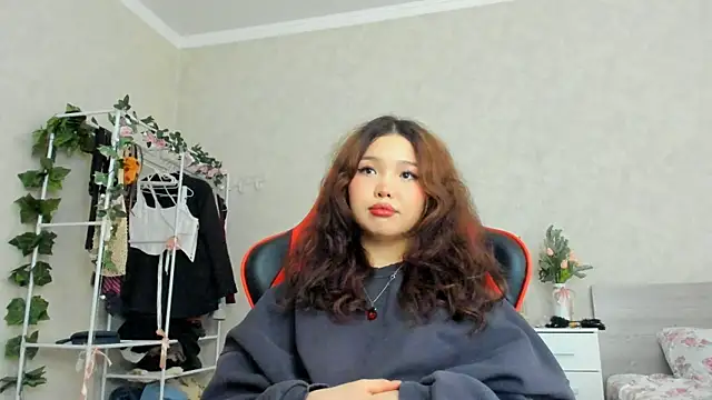 Snapshot of wastforu chatting on 02/11/25, 10:59 wastforu online show from 02/11/25, 10:59