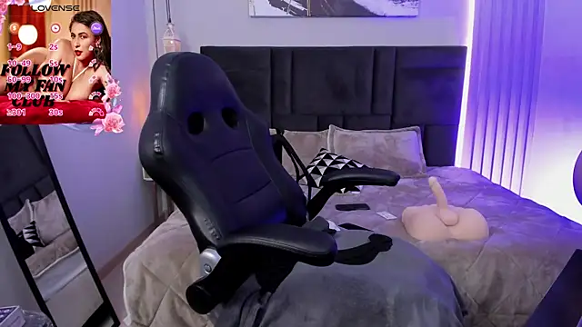 Tisha  lau online show from 09/13/25, 02:17