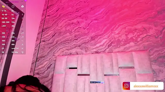 Snapshot of AleexxaWilliams chatting on 03/08/25, 12:41 AleexxaWilliams online show from 03/08/25, 12:41