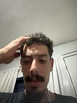 lukinha013 online show from 03/12/26, 11:22