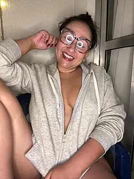 Victoria-Harper online show from 03/15/25, 01:41