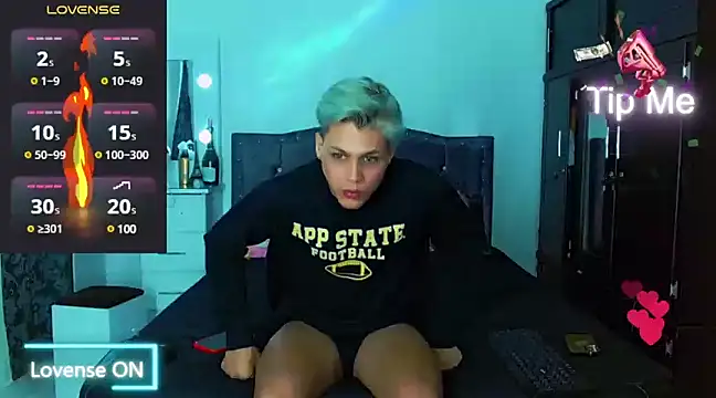 Liamscott  online show from 02/08/25, 04:03