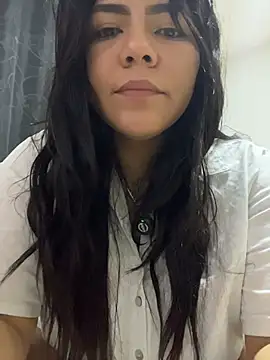 JulianaCastillo online show from 02/08/26, 09:34