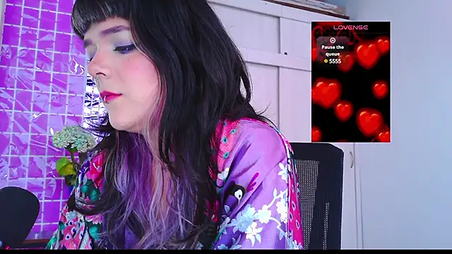 purple em69 online show from 03/12/25, 02:45