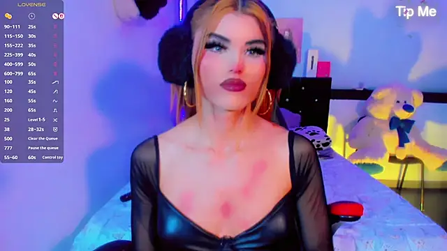 Jessica smith 1 online show from 07/14/26, 10:21